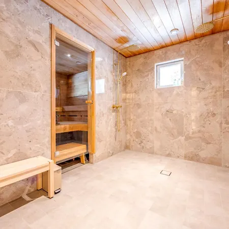 Villa Havu Incl Bed Linen And Towels, Sauna, Jacuzzi For Extra Fee Himos